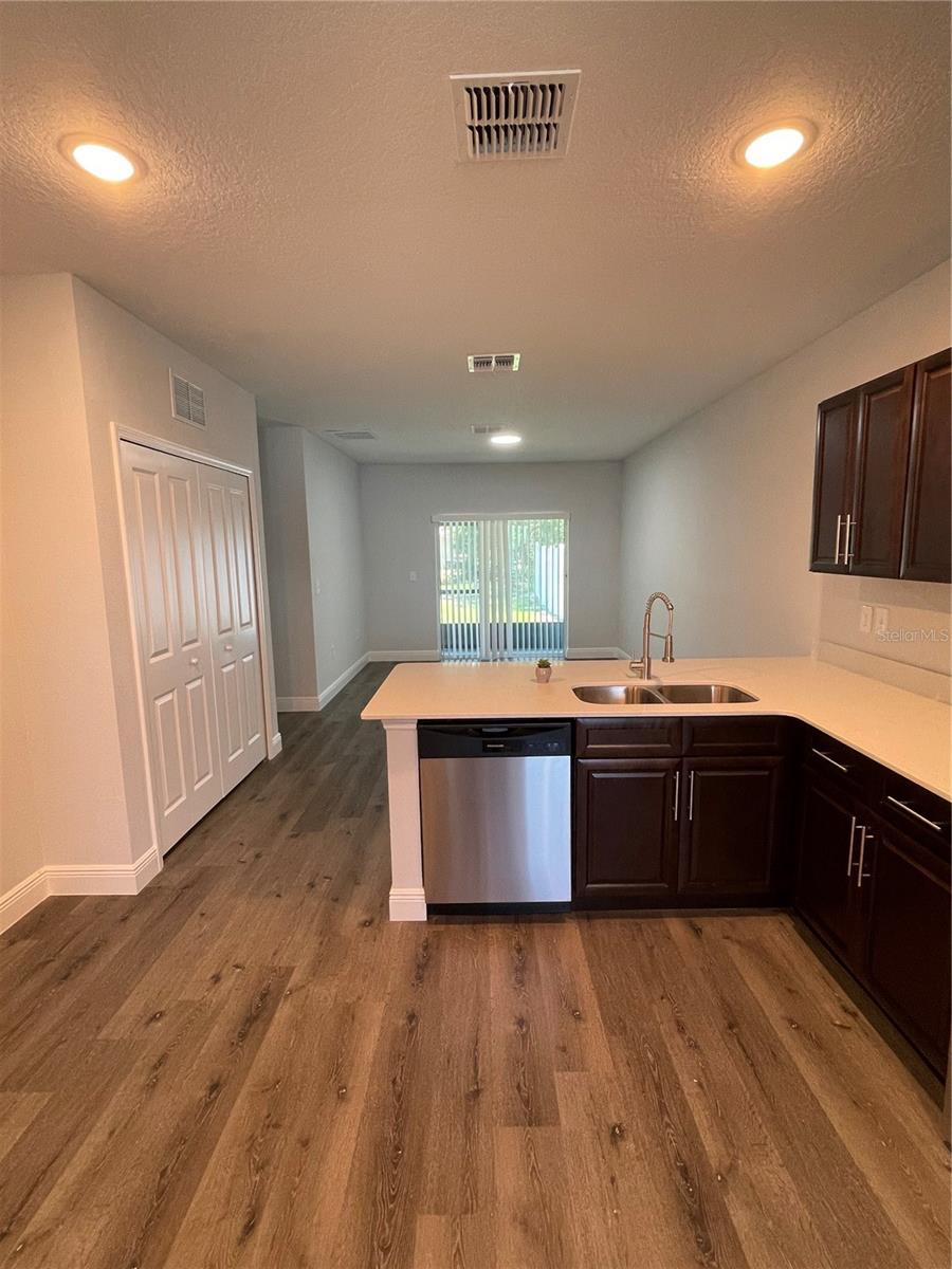 854 GLASTONBURY DR, KISSIMMEE, FL, 34758