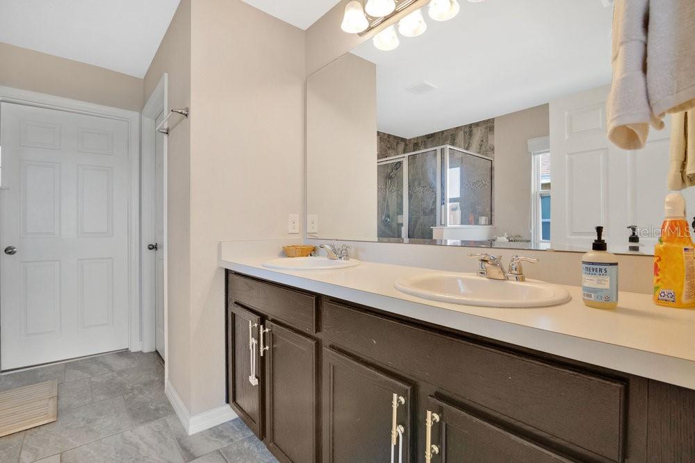 445 KESTREL DR, GROVELAND, FL, 34736