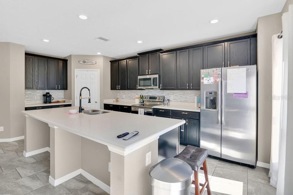 445 KESTREL DR, GROVELAND, FL, 34736
