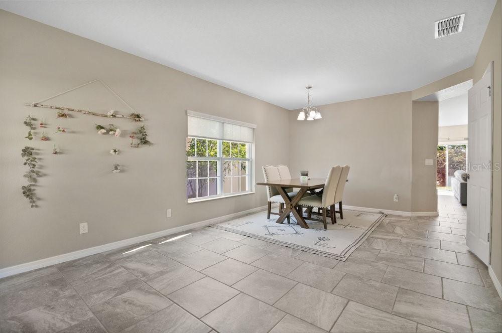 445 KESTREL DR, GROVELAND, FL, 34736