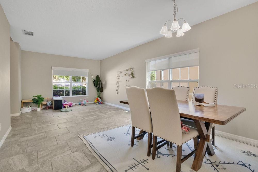 445 KESTREL DR, GROVELAND, FL, 34736