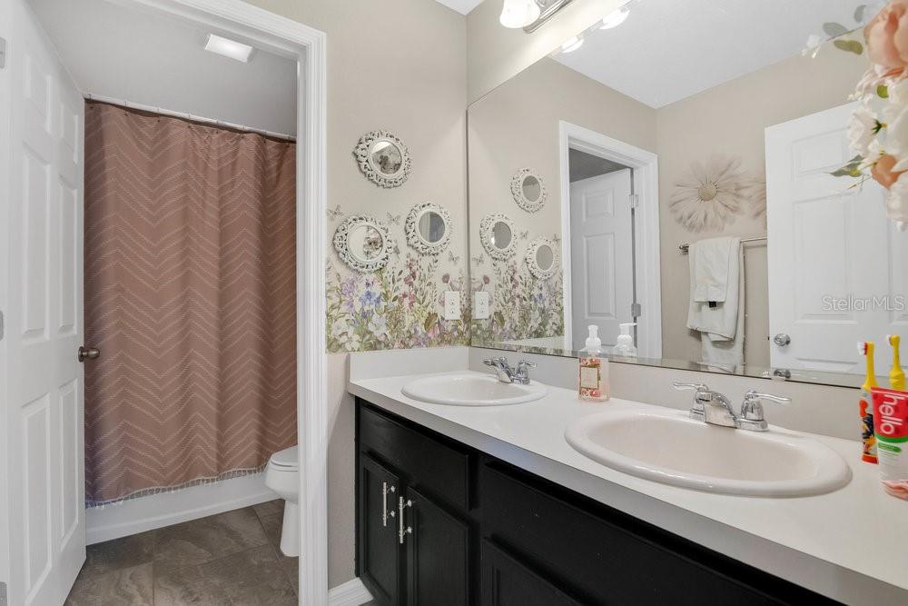 445 KESTREL DR, GROVELAND, FL, 34736
