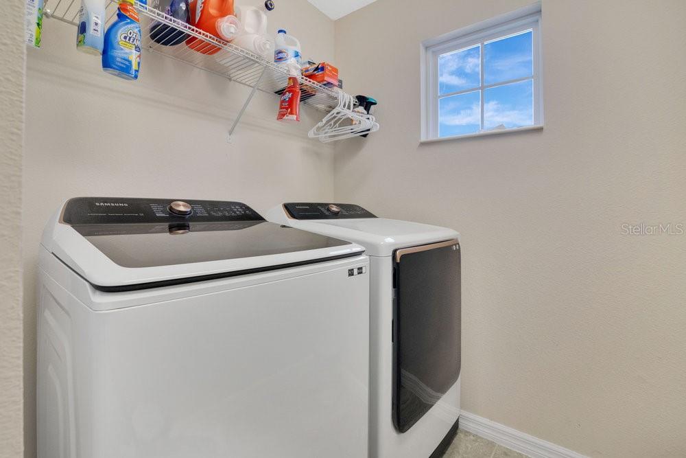 445 KESTREL DR, GROVELAND, FL, 34736
