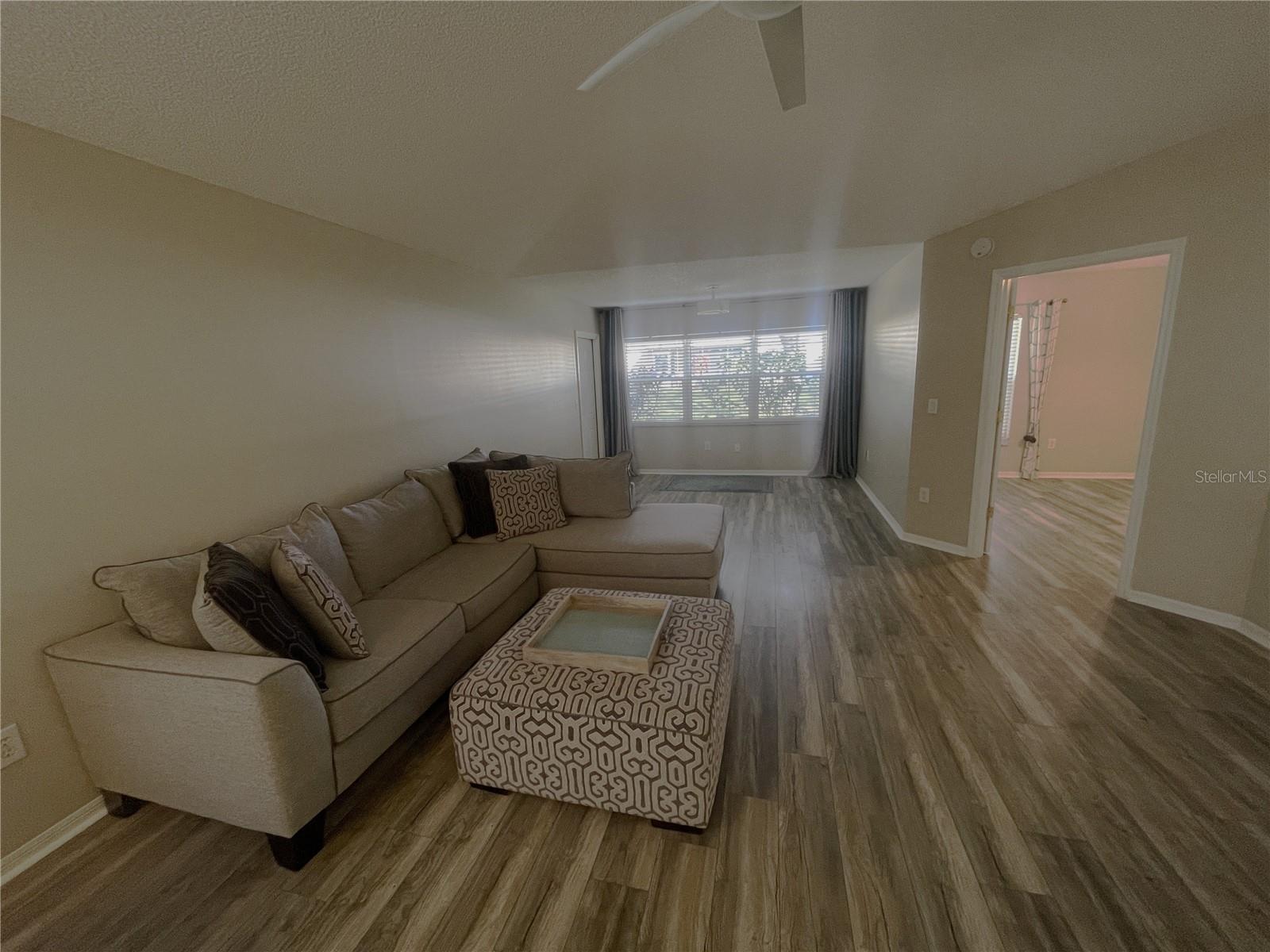2405 NANTUCKET FIELD WAY #28, SUN CITY CENTER, FL, 33573
