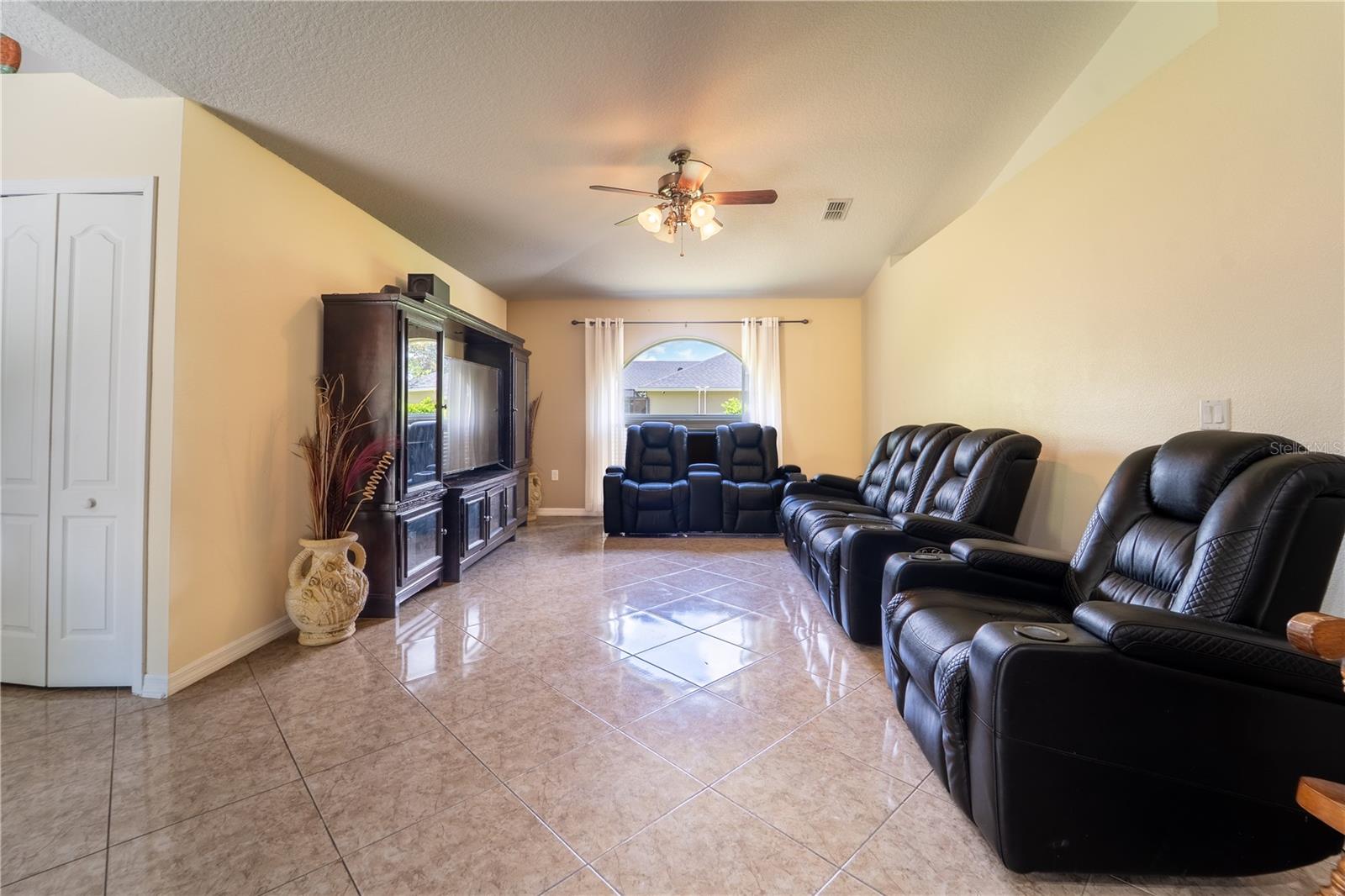 101 LOS ARBOR DR, DELAND, FL, 32724