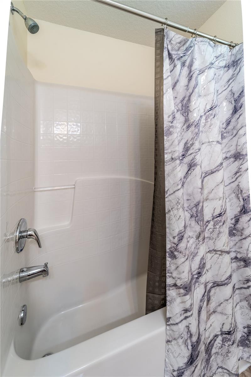 101 LOS ARBOR DR, DELAND, FL, 32724