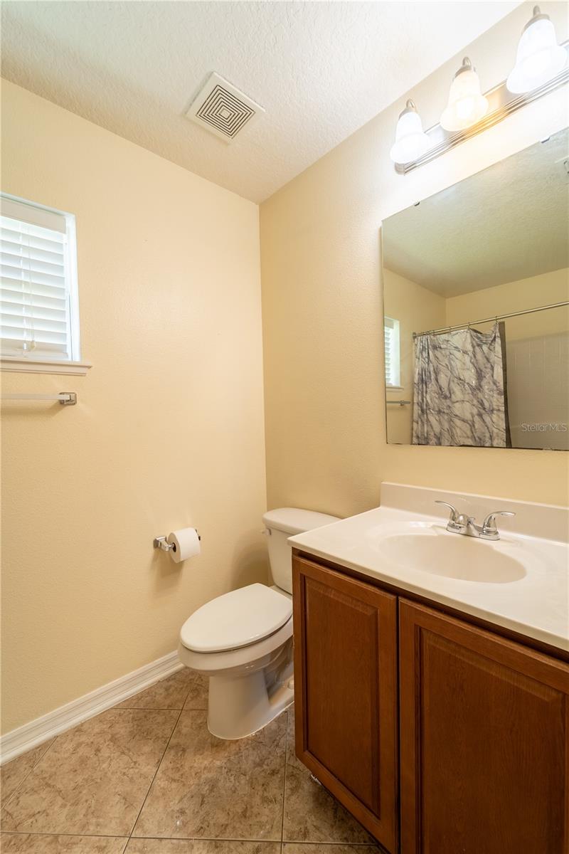 101 LOS ARBOR DR, DELAND, FL, 32724