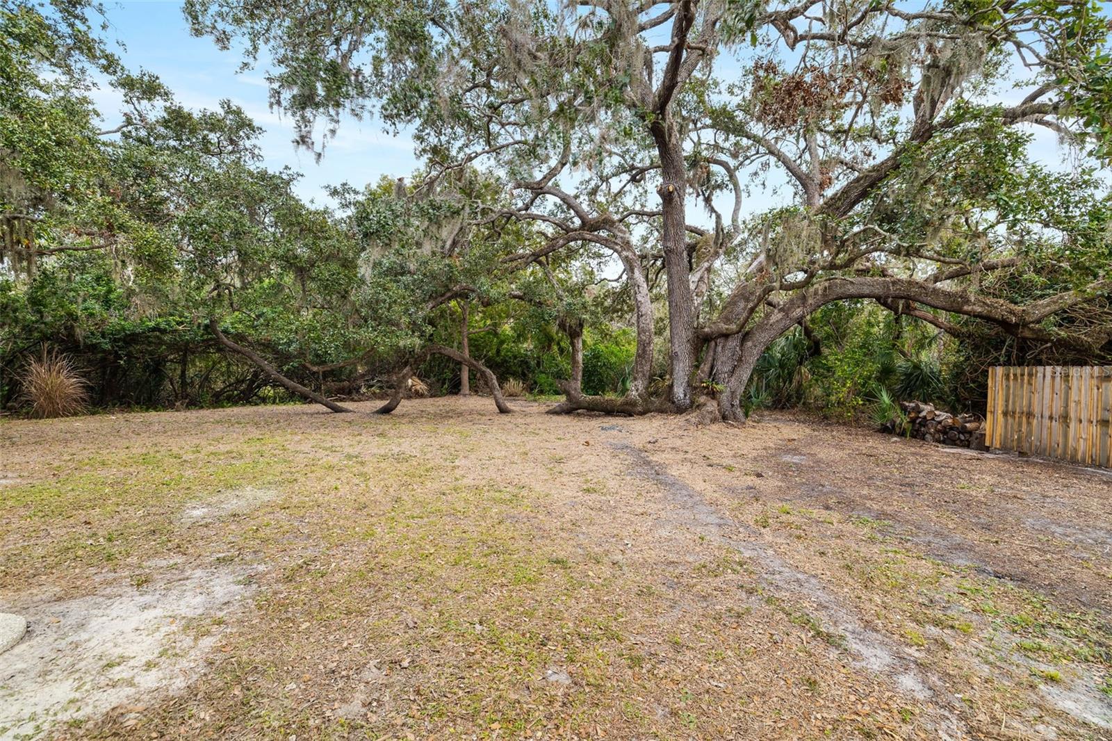 3200 TOBERO LN, SARASOTA, FL, 34235