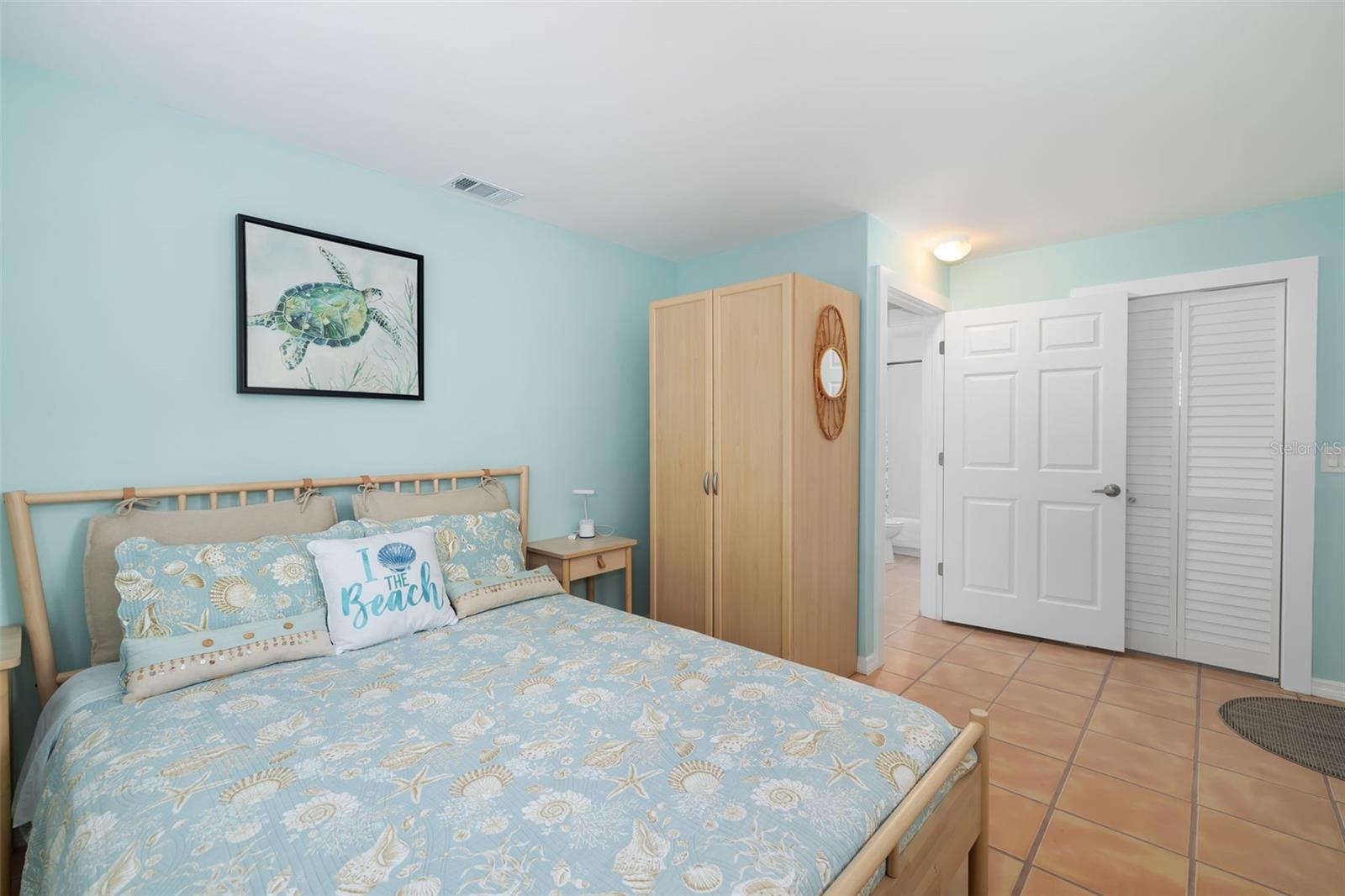 3200 TOBERO LN, SARASOTA, FL, 34235