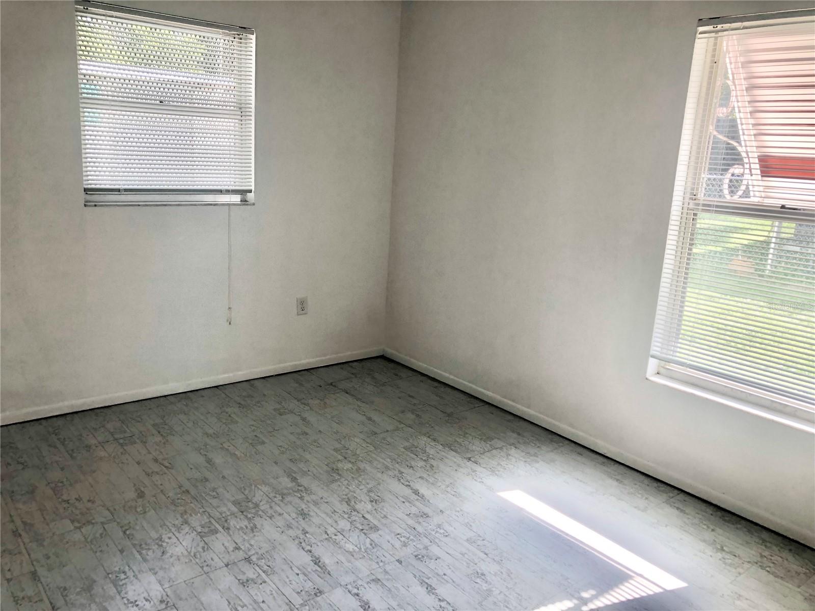 710 20TH AVE W, BRADENTON, FL, 34205