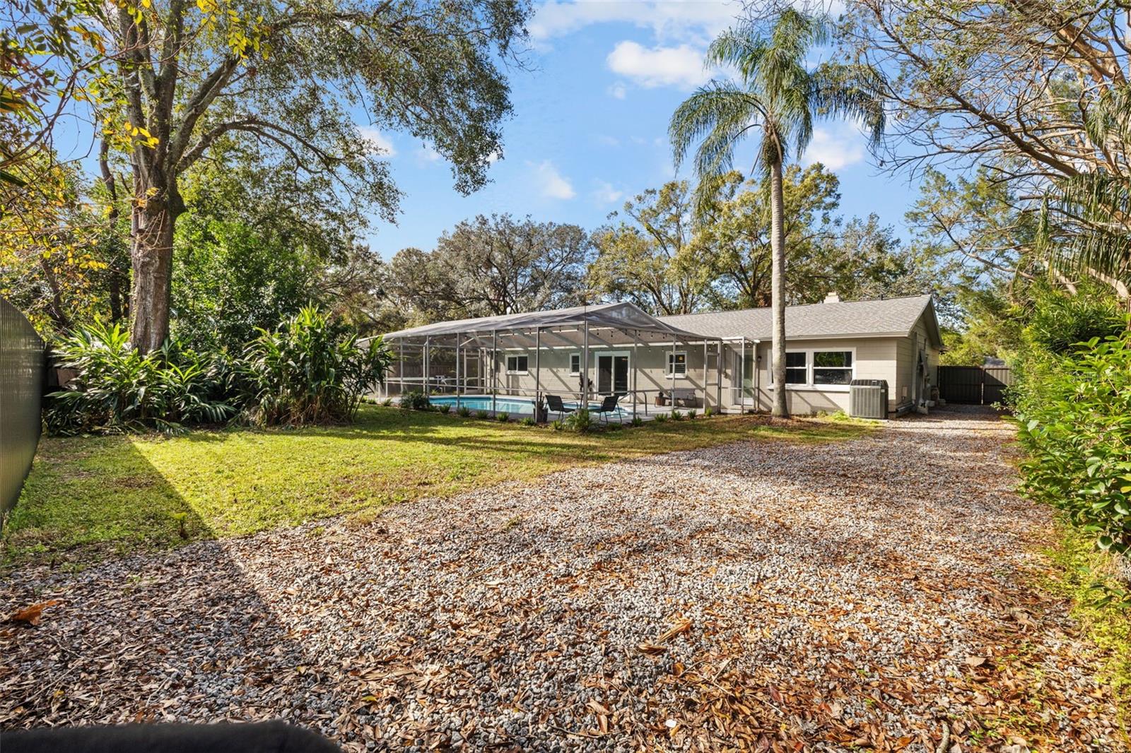 12717 CARTE DR, TAMPA, FL, 33618