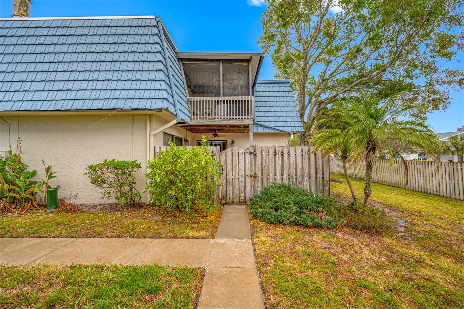 14525 CATALINA CIR, SEMINOLE, FL, 33776