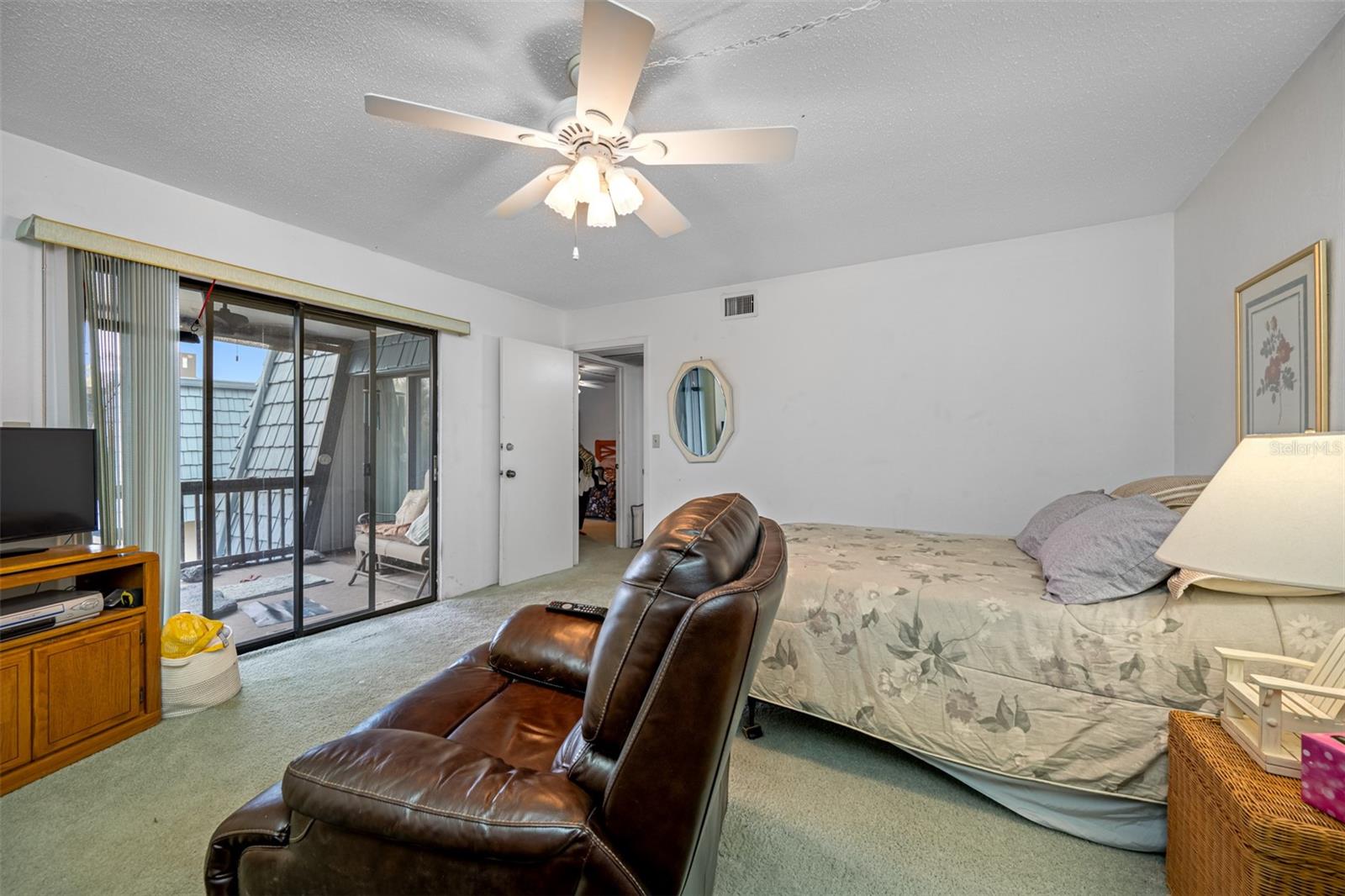 14525 CATALINA CIR, SEMINOLE, FL, 33776