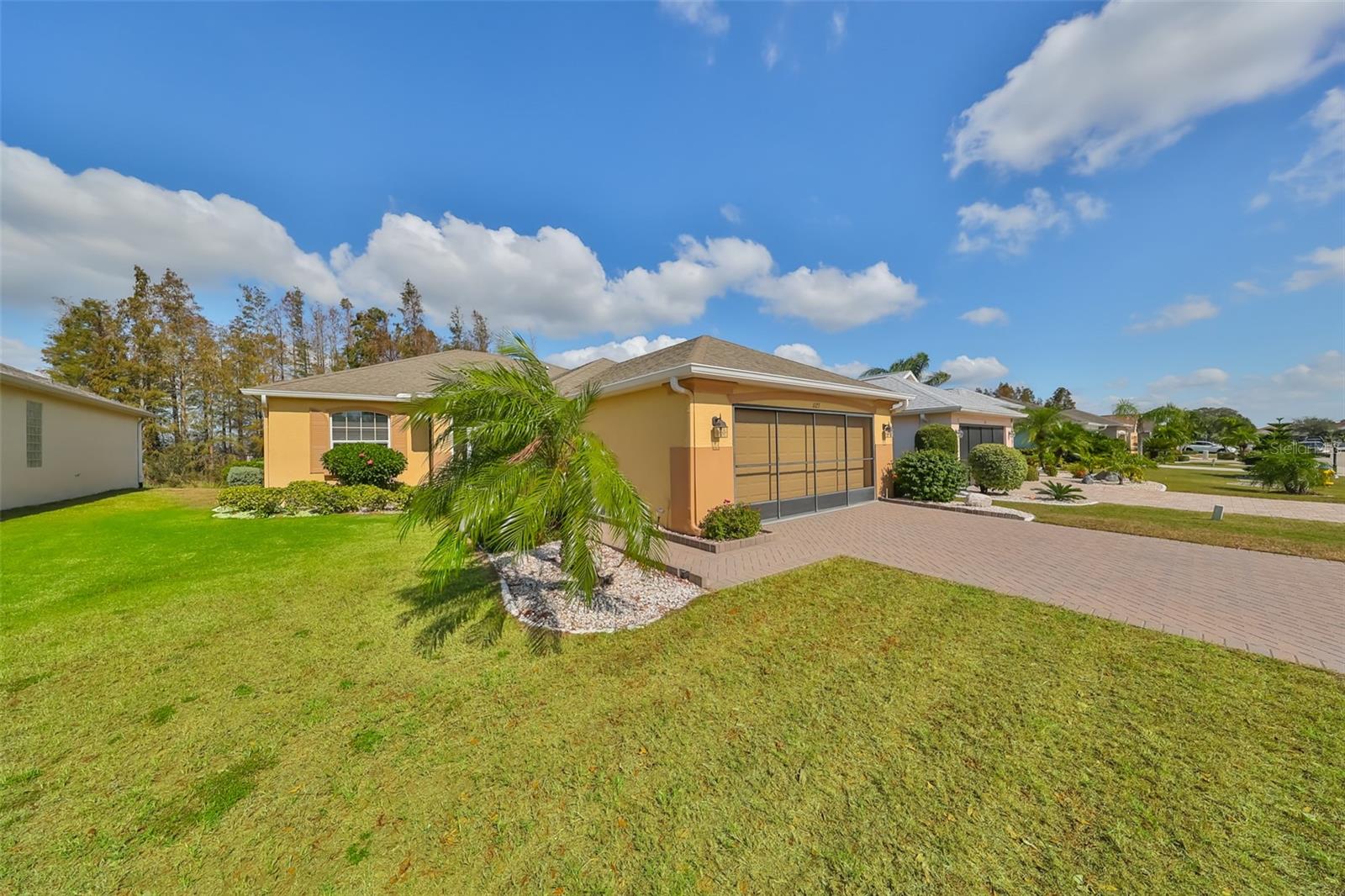 1123 EMERALD DUNES DR, SUN CITY CENTER, FL, 33573