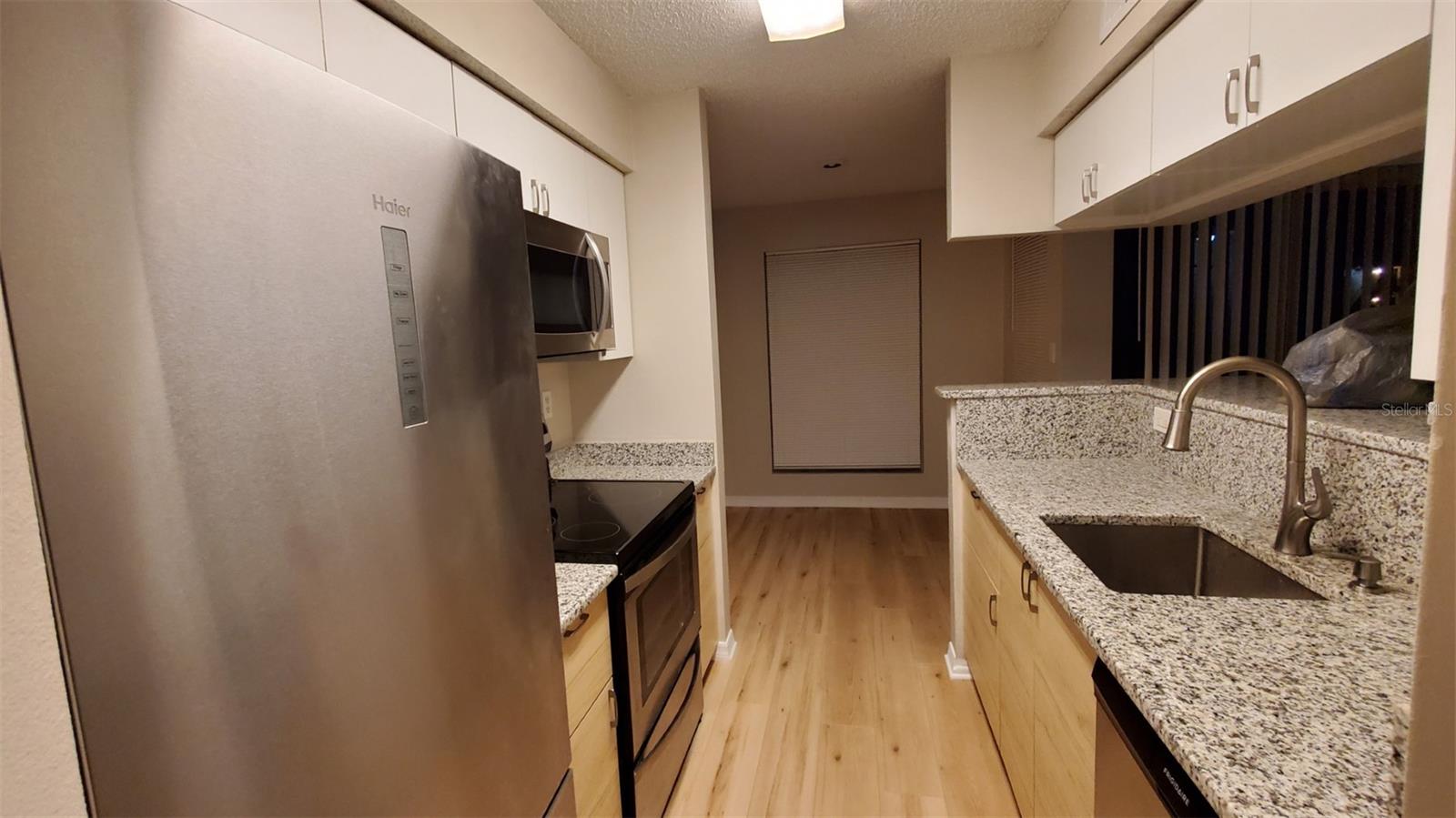 8609 MALLARD RESERVE DR #103, TAMPA, FL, 33614