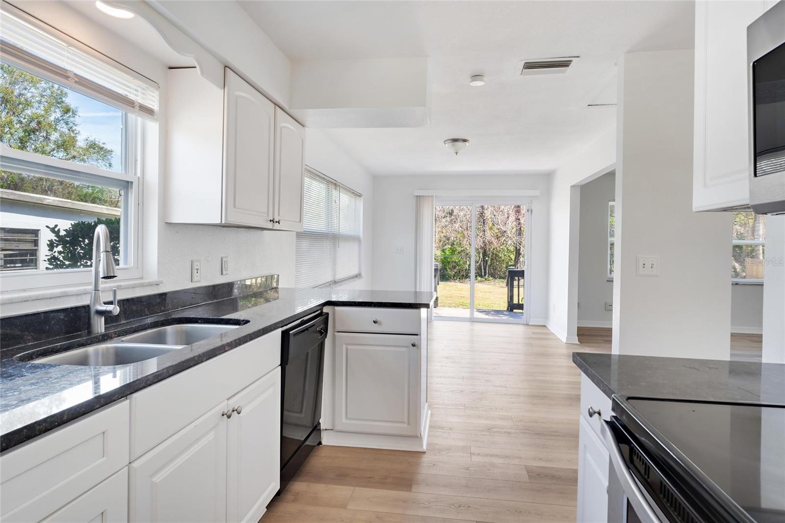 965 S COUNTY ROAD 419, CHULUOTA, FL, 32766