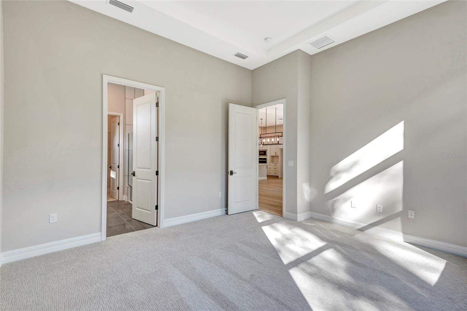 1062 LILIANA DR, DELAND, FL, 32724