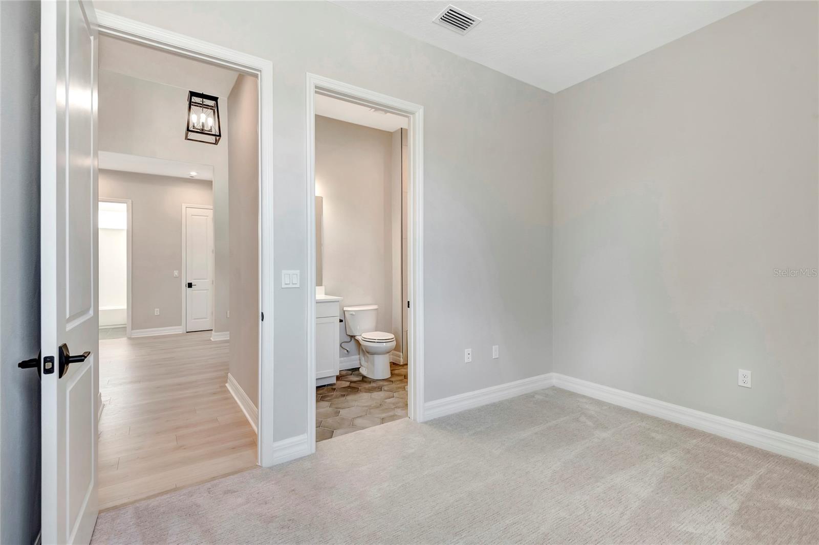 1062 LILIANA DR, DELAND, FL, 32724