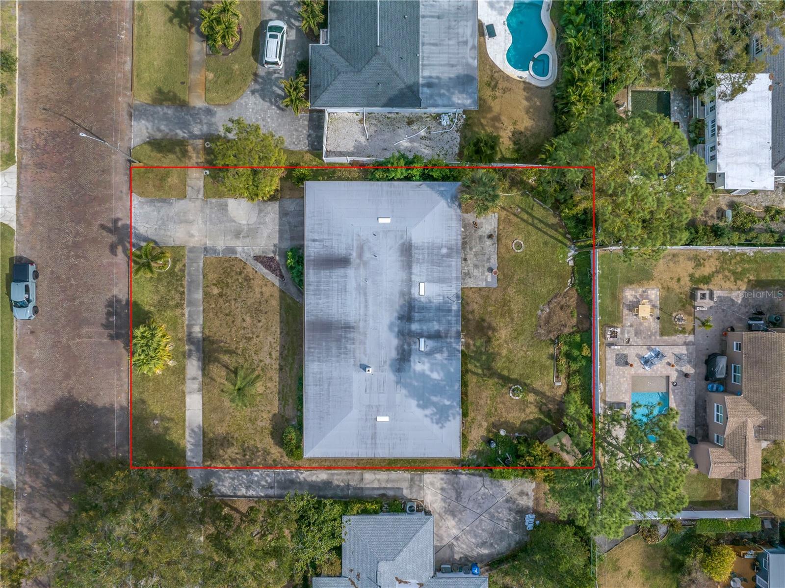 6170 7TH AVE N, ST PETERSBURG, FL, 33710