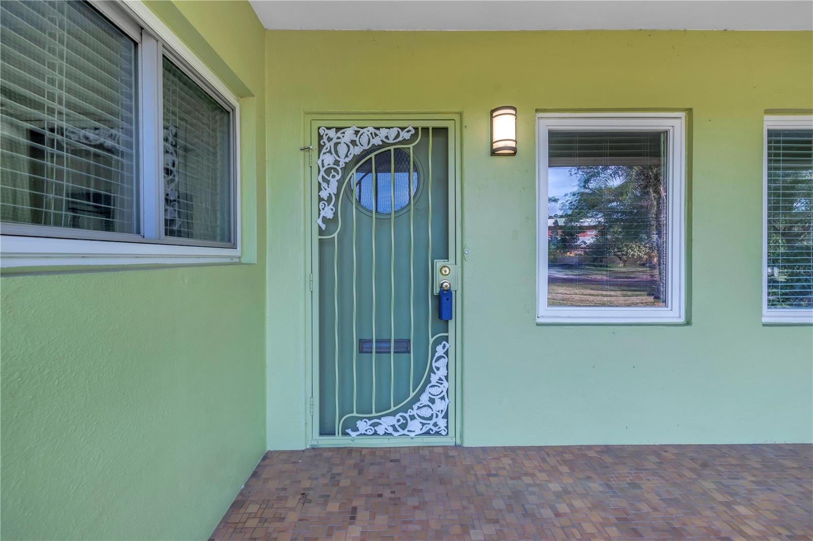 6170 7TH AVE N, ST PETERSBURG, FL, 33710