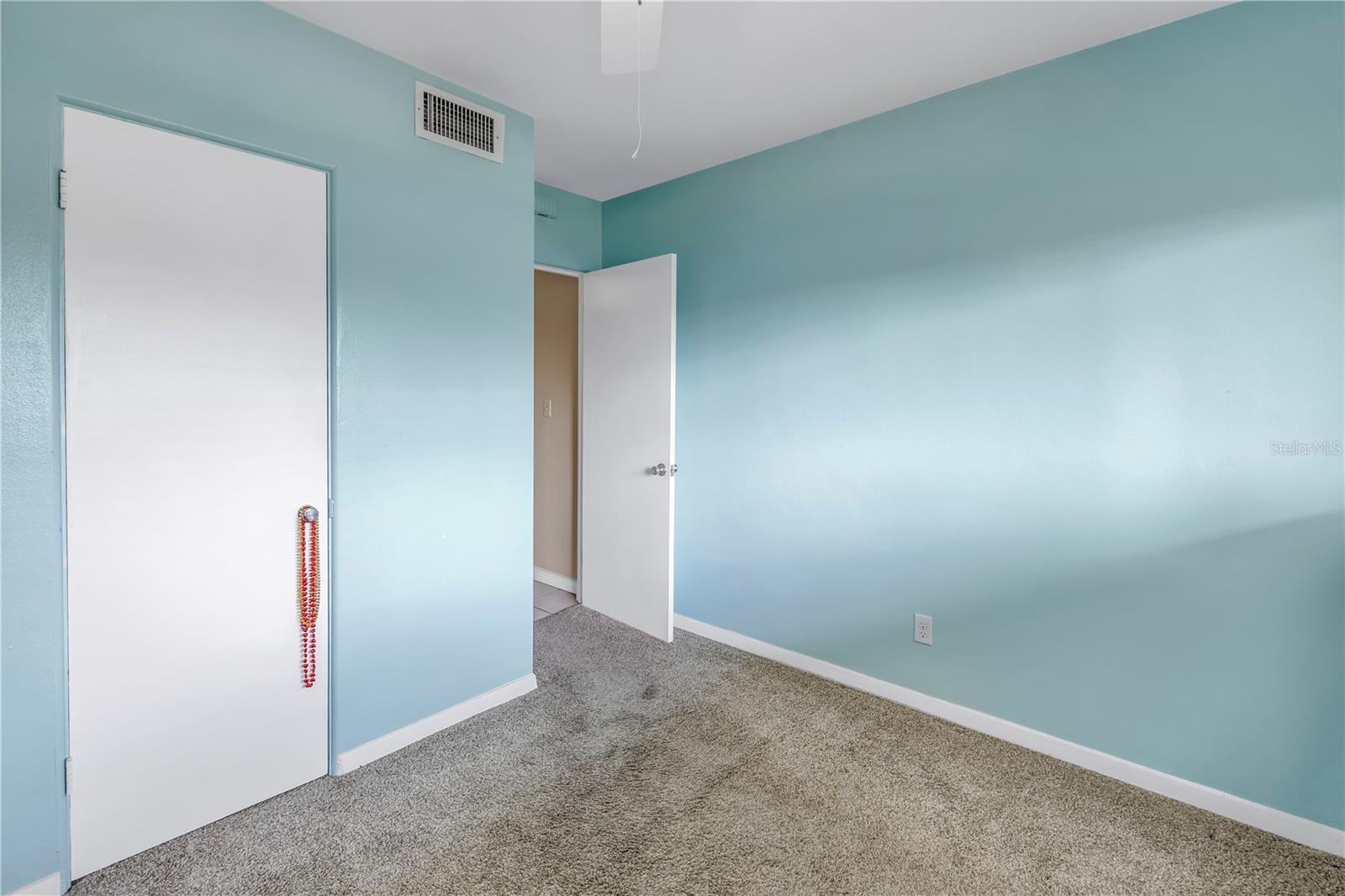6170 7TH AVE N, ST PETERSBURG, FL, 33710