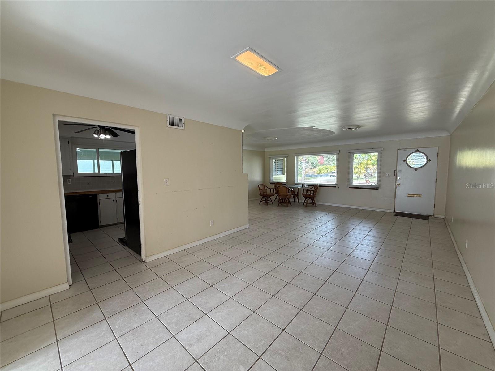 6170 7TH AVE N, ST PETERSBURG, FL, 33710