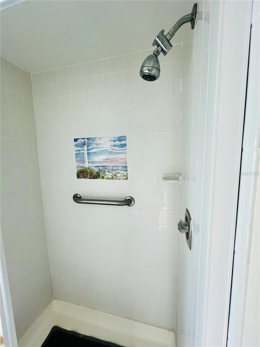 211 PINEBARK DR, PALM HARBOR, FL, 34684