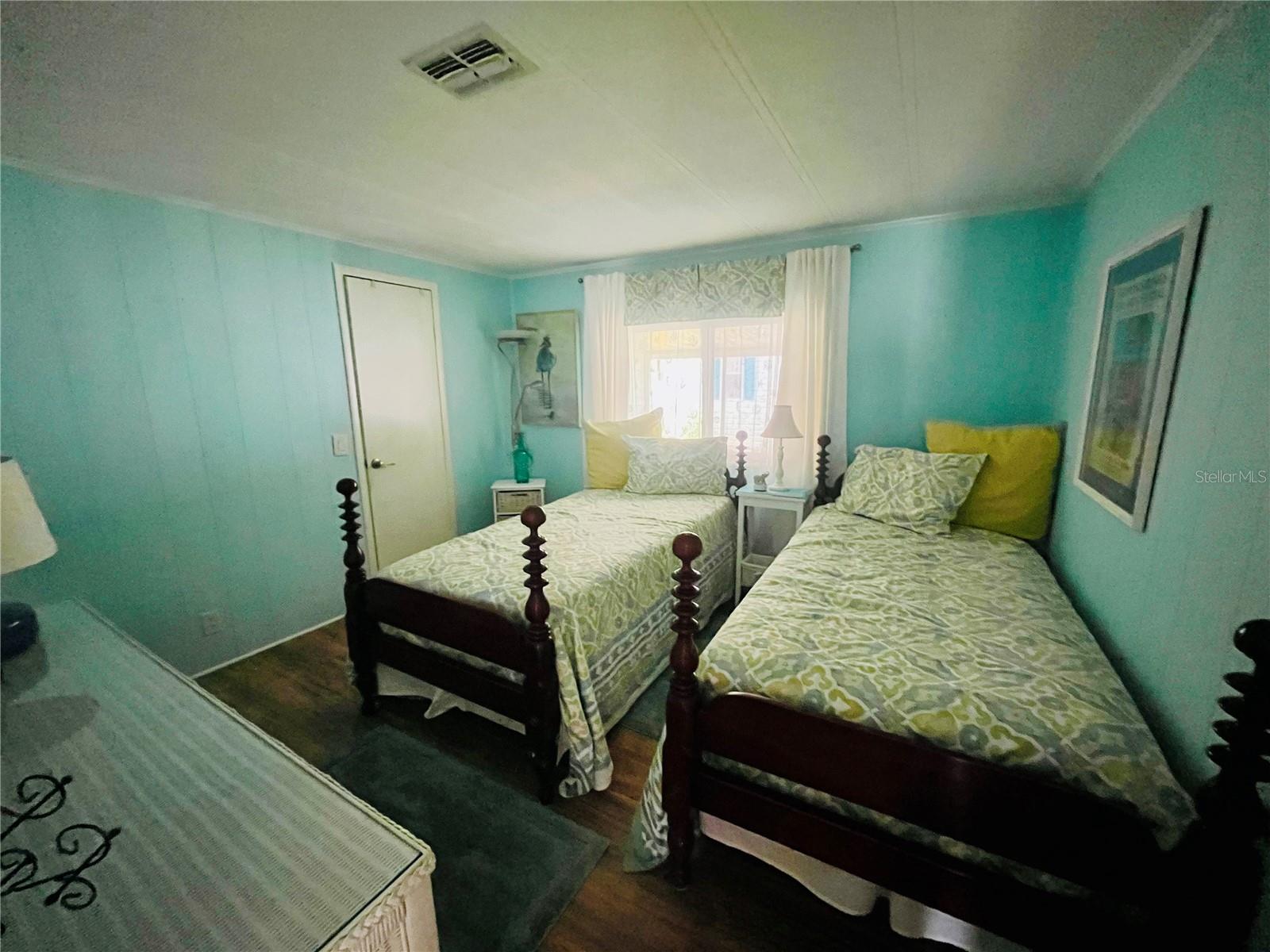 211 PINEBARK DR, PALM HARBOR, FL, 34684