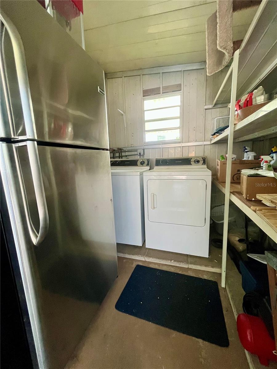 211 PINEBARK DR, PALM HARBOR, FL, 34684