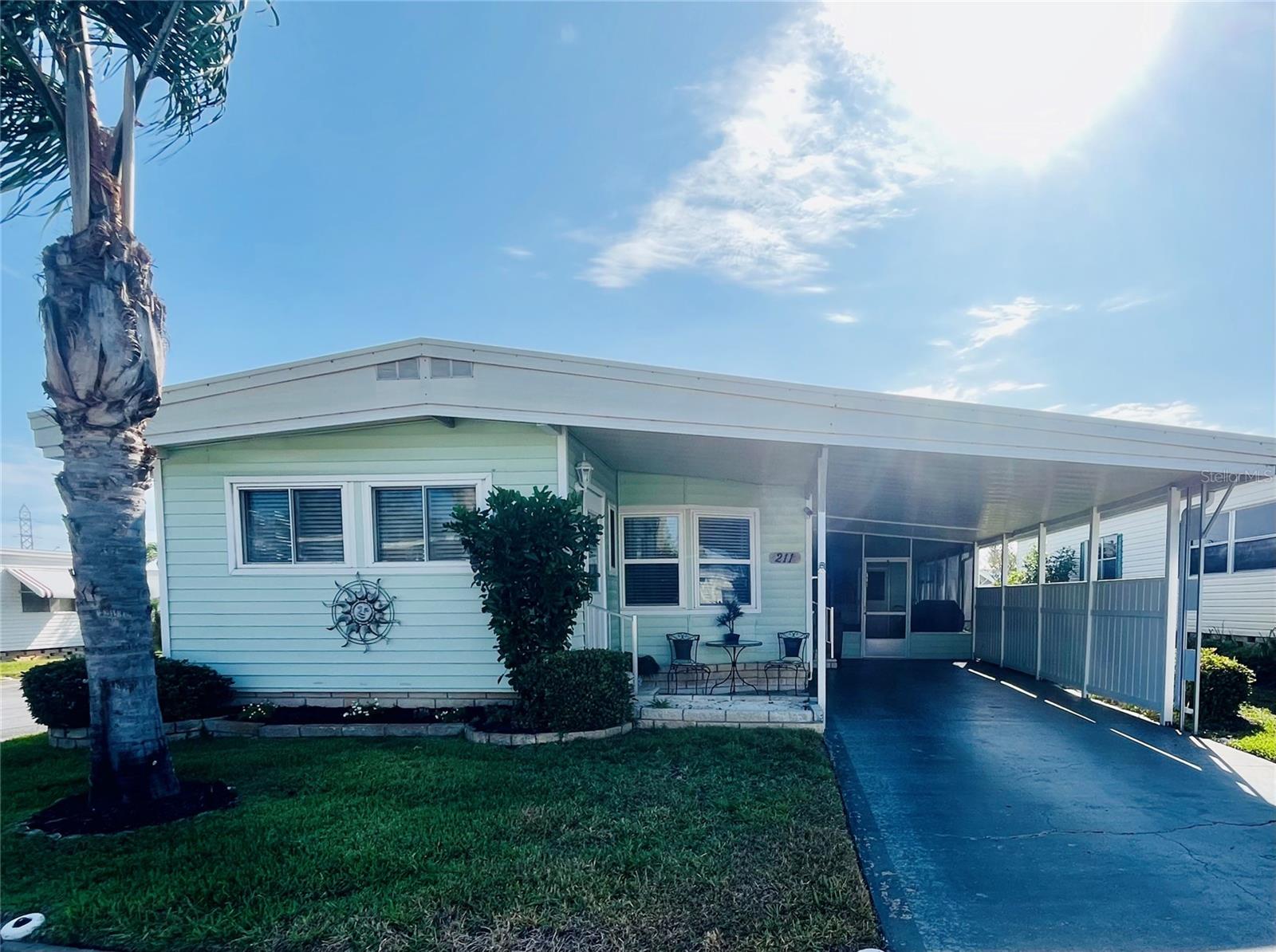 211 PINEBARK DR, PALM HARBOR, FL, 34684