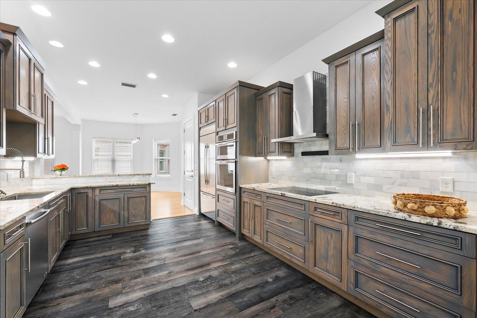 A4638546 Property Photo