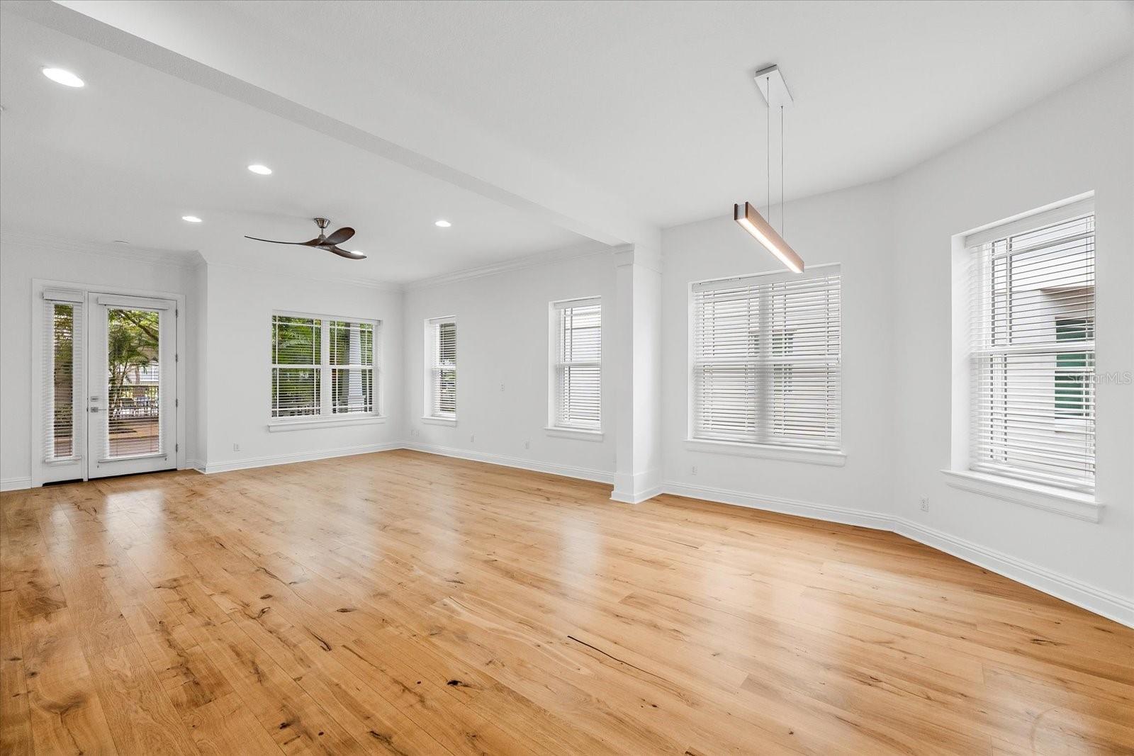 A4638546 Property Photo