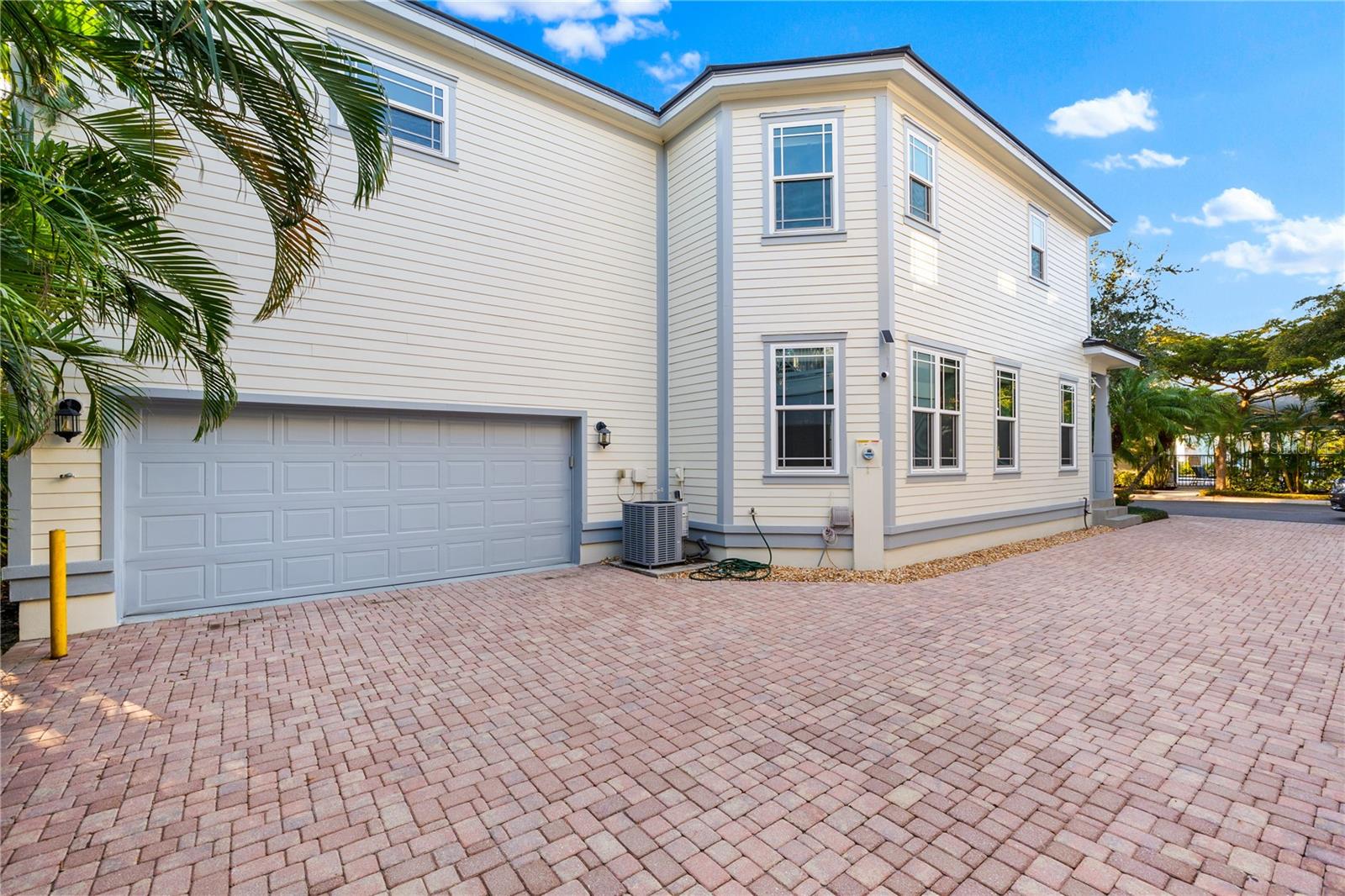 A4638546 Property Photo
