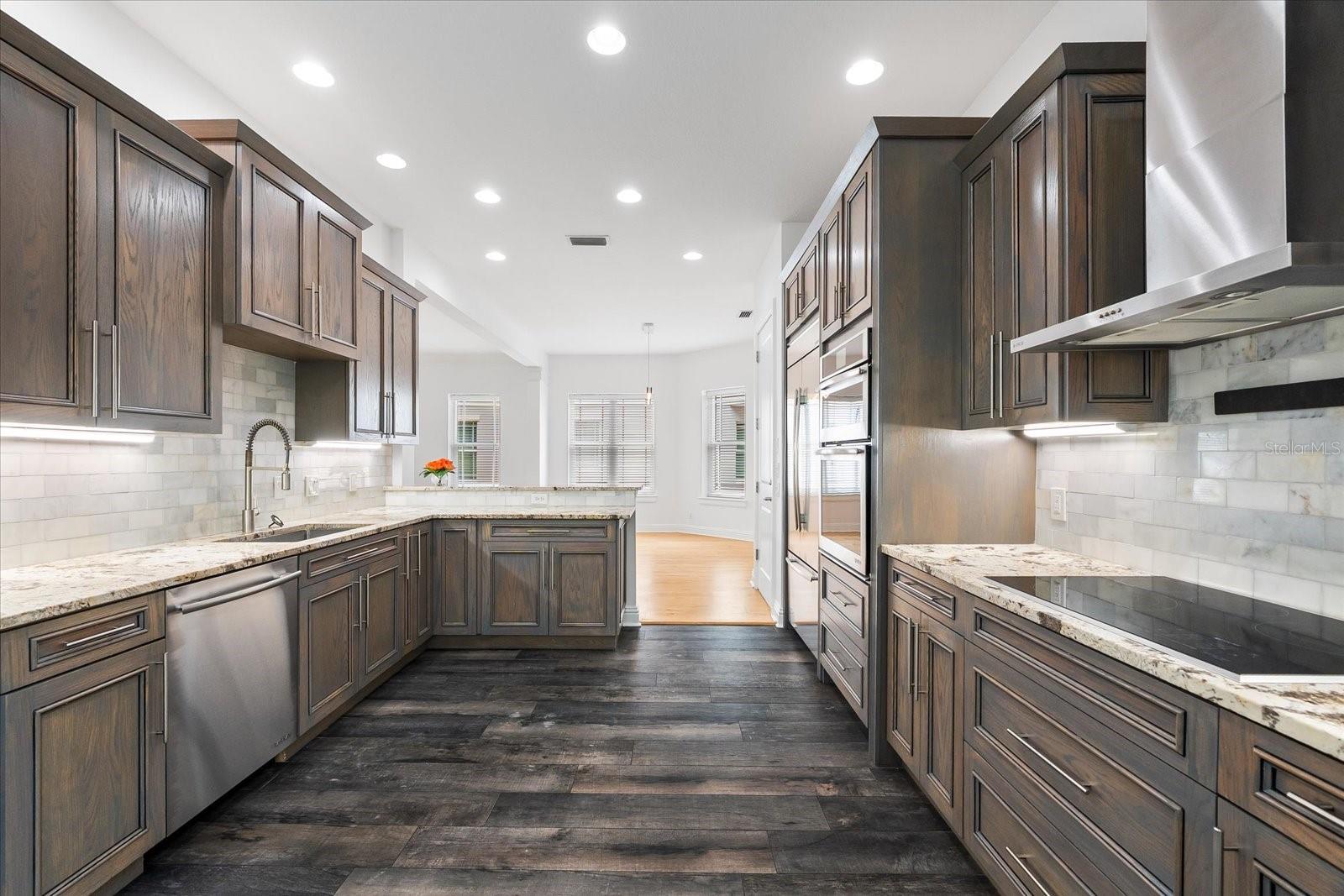 A4638546 Property Photo