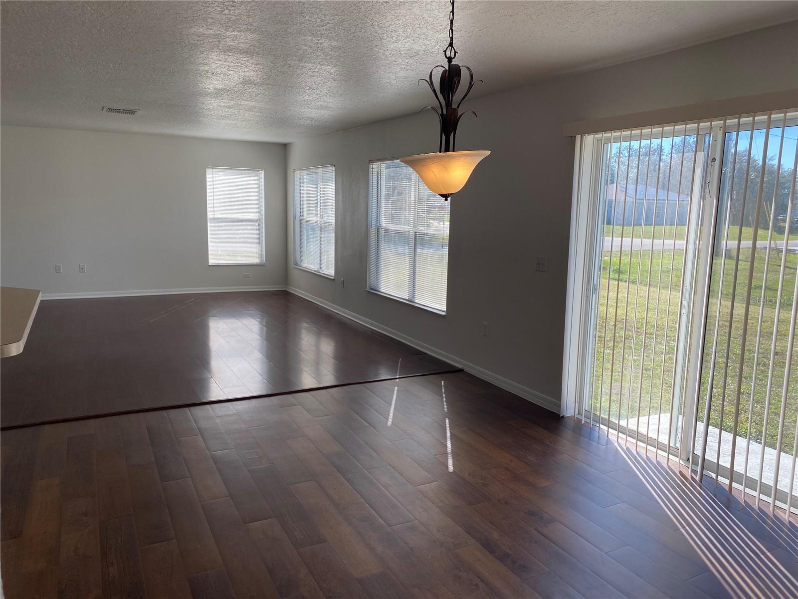 1931 MANATEE WAY, KISSIMMEE, FL, 34759