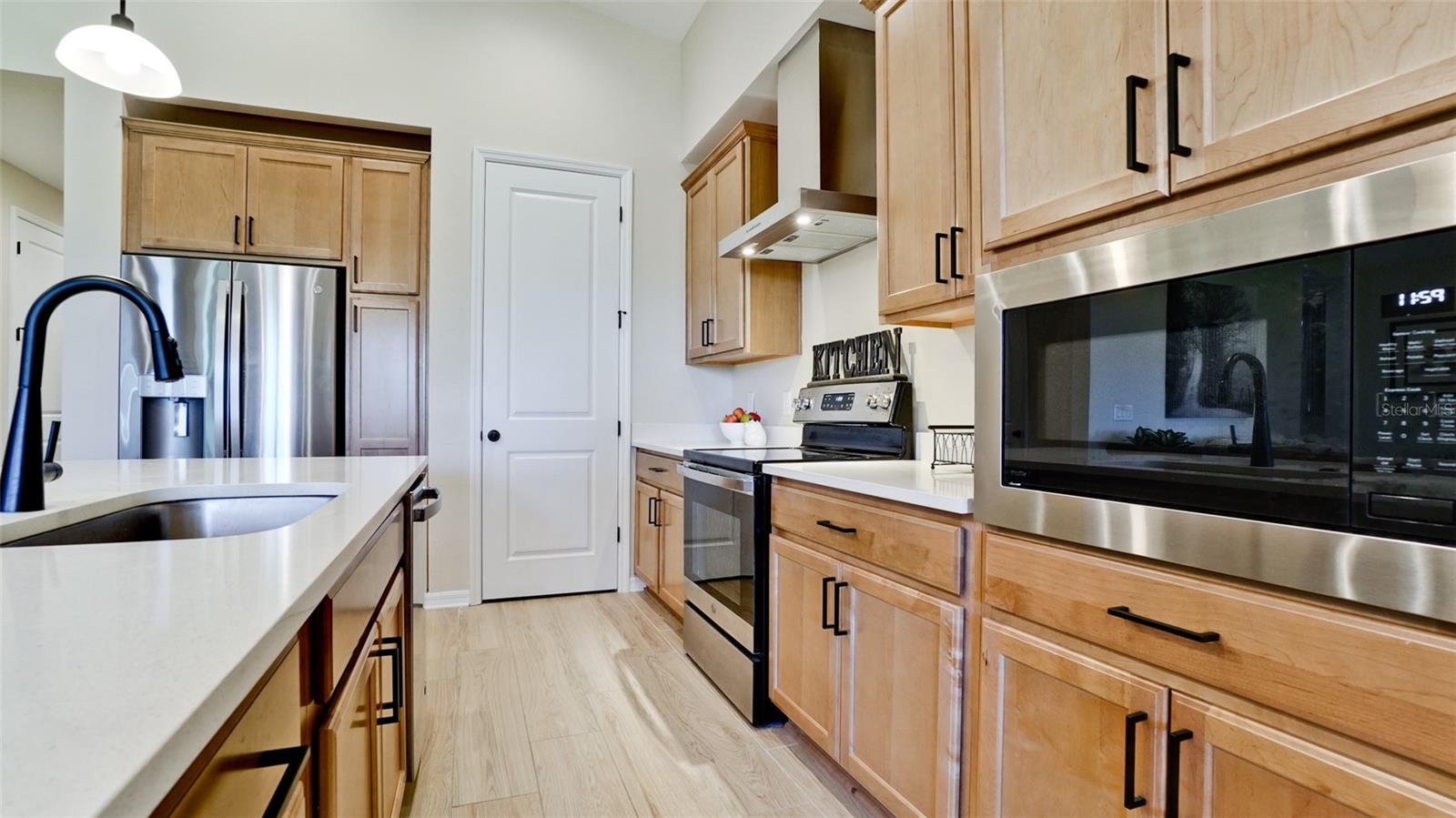 8219 ABALONE LOOP, PARRISH, FL, 34219