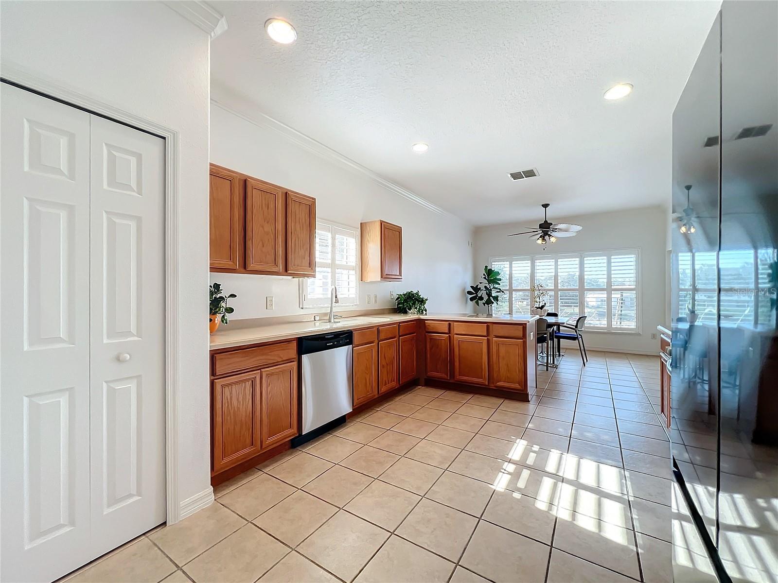 5110 CHANTICLEER DR, LEESBURG, FL, 34748