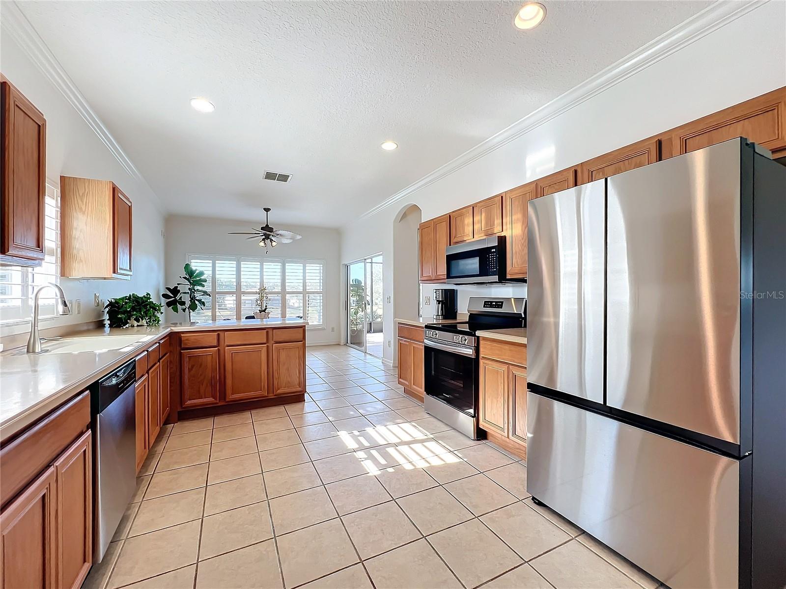 5110 CHANTICLEER DR, LEESBURG, FL, 34748