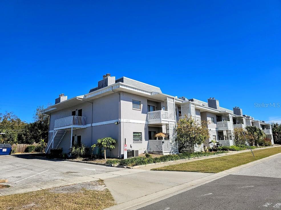 4405 W FAIR OAKS AVE #10, TAMPA, FL, 33611