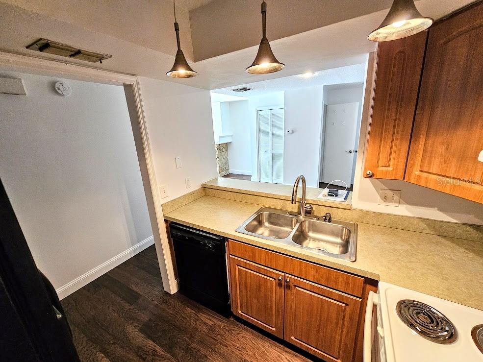 4405 W FAIR OAKS AVE #10, TAMPA, FL, 33611