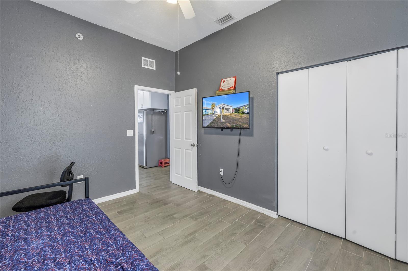 1410 PRESCOTT ST S, ST PETERSBURG, FL, 33712