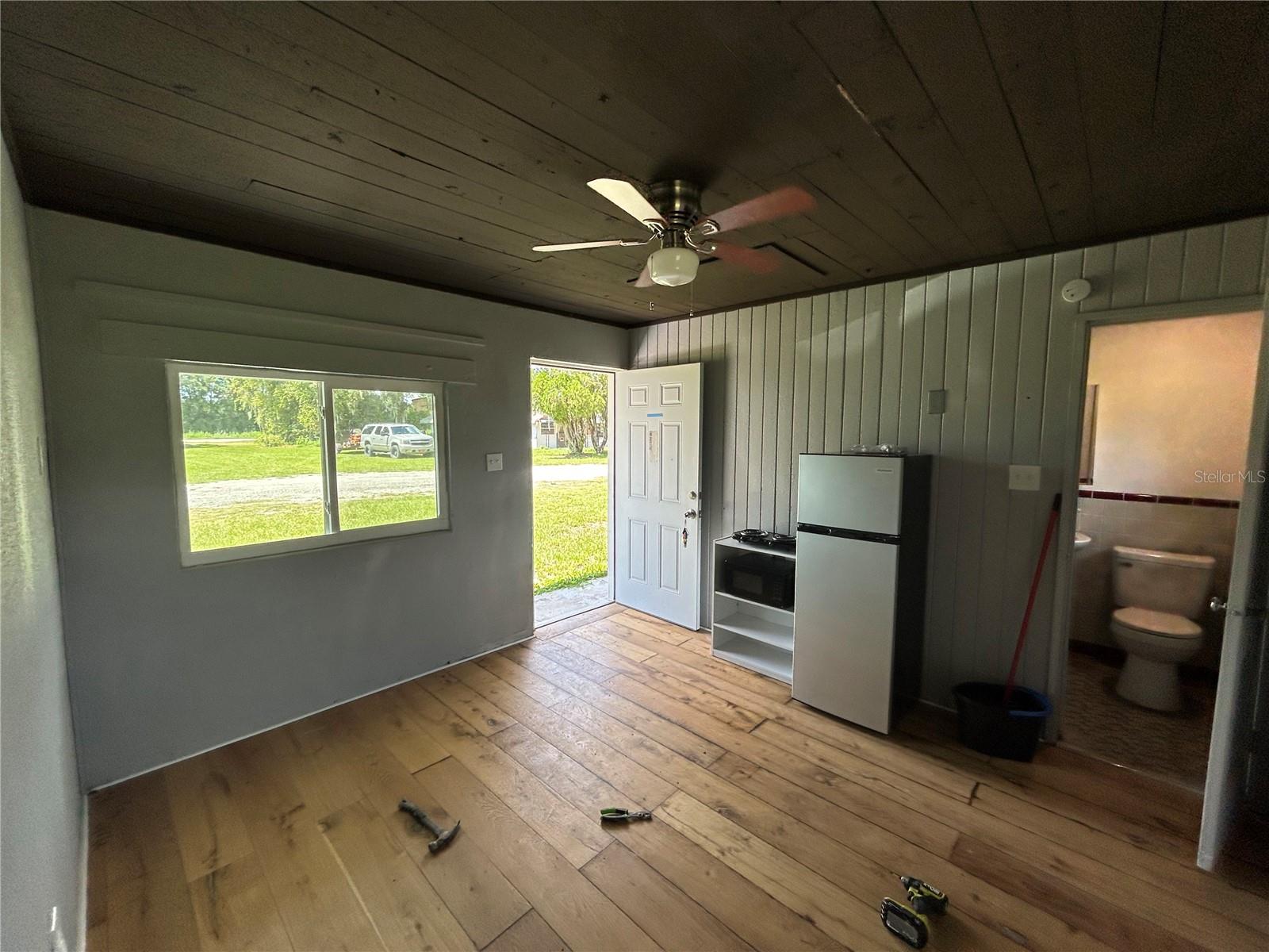 8010 SE US HIGHWAY 301, HAWTHORNE, FL, 32640