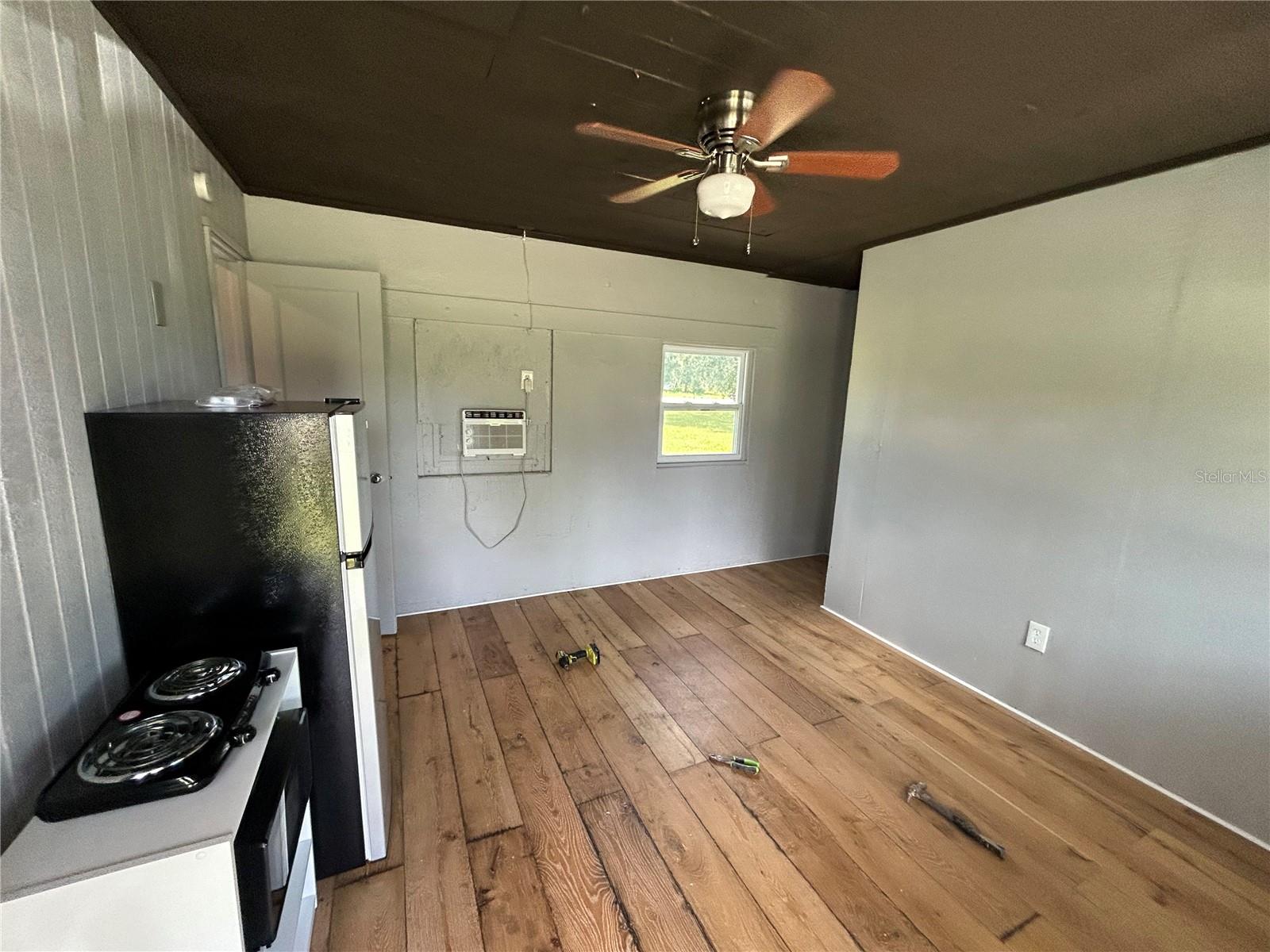 8010 SE US HIGHWAY 301, HAWTHORNE, FL, 32640