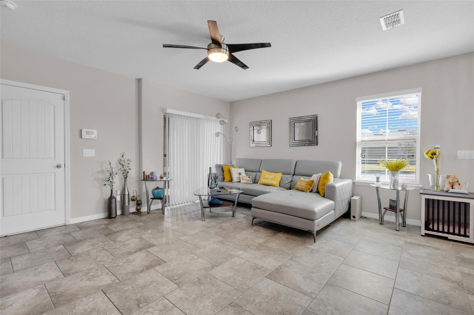 16085 PEBBLE BLUFF LOOP, WINTER GARDEN, FL, 34787