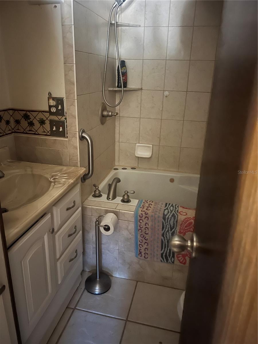 8466 W DOUG CORRIGAN LN, CRYSTAL RIVER, FL, 34429
