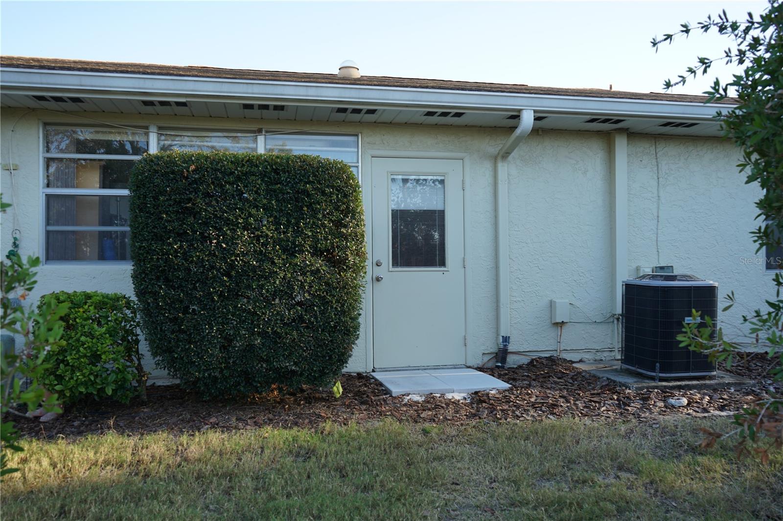 407 LAKE POINT CT #4E, SUN CITY CENTER, FL, 33573