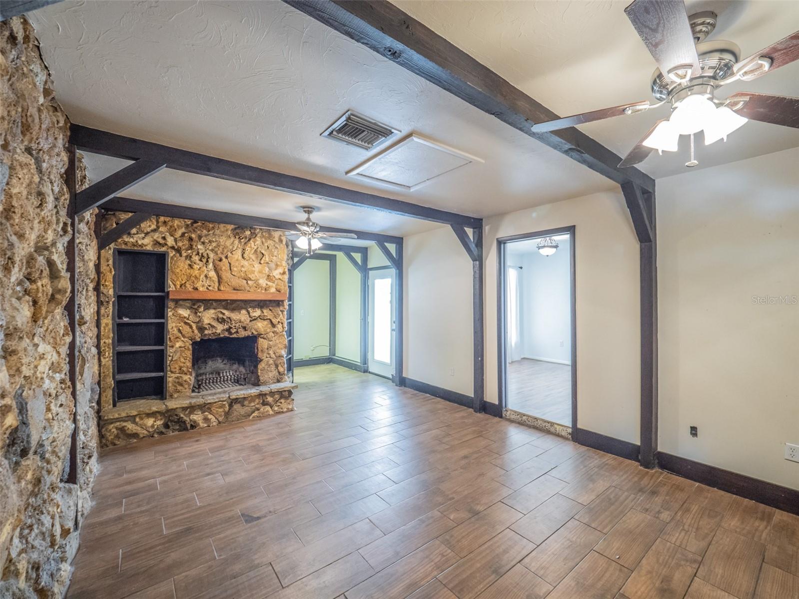 512 JACKSON ST, EUSTIS, FL, 32726
