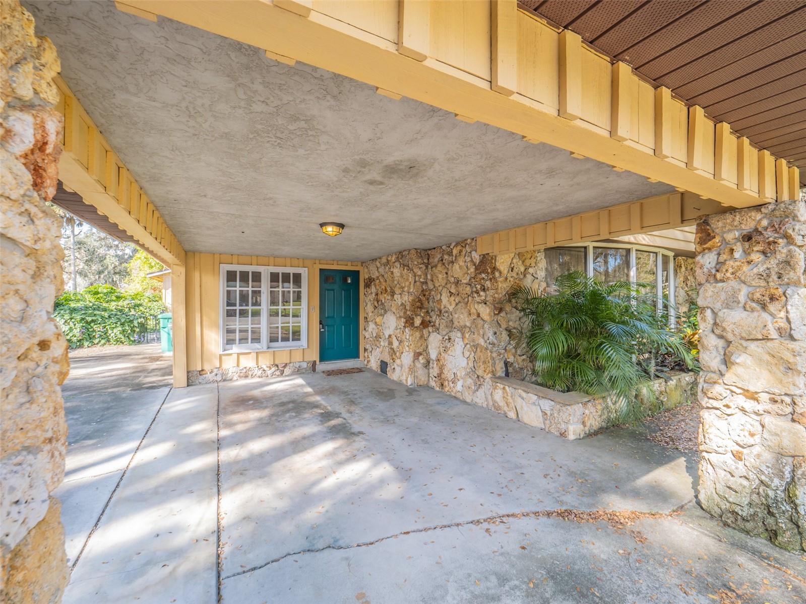 512 JACKSON ST, EUSTIS, FL, 32726