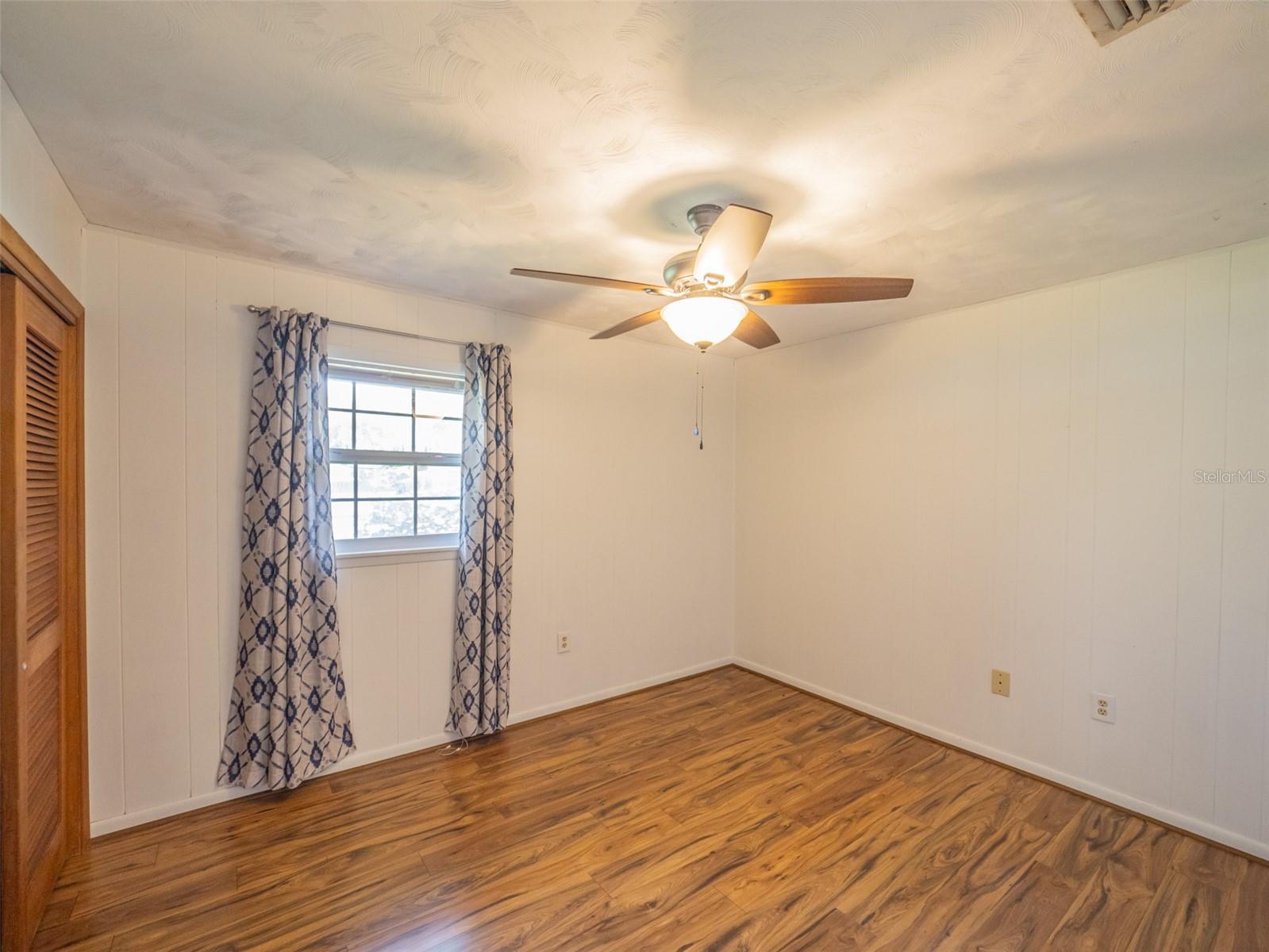 512 JACKSON ST, EUSTIS, FL, 32726