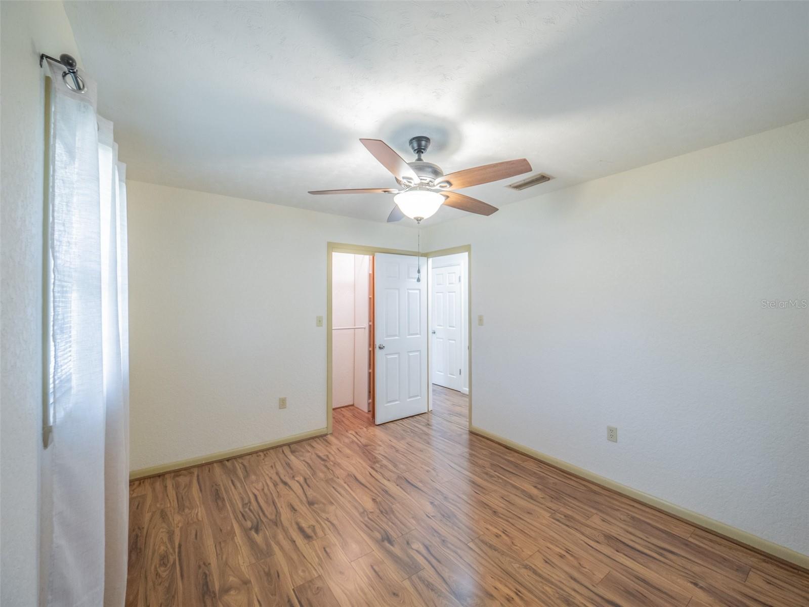 512 JACKSON ST, EUSTIS, FL, 32726